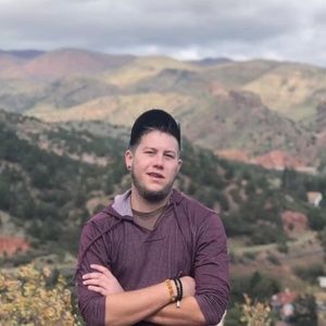 Meet your Posher, Chase